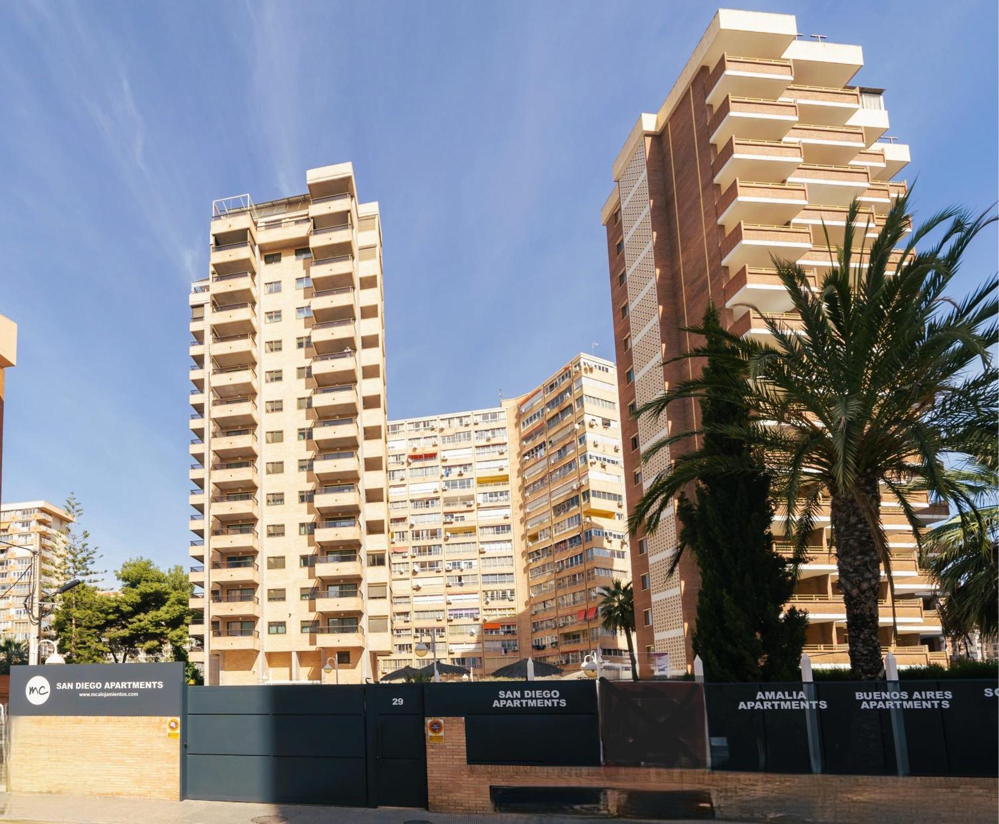 San Diego Apartments By Mc Μπένιντορμ Εξωτερικό φωτογραφία